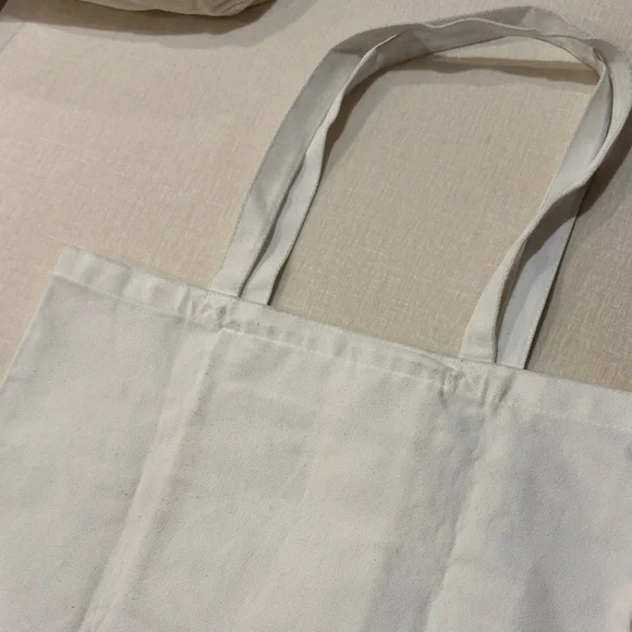 Still Here Tote Bag - Picture 5 of 7